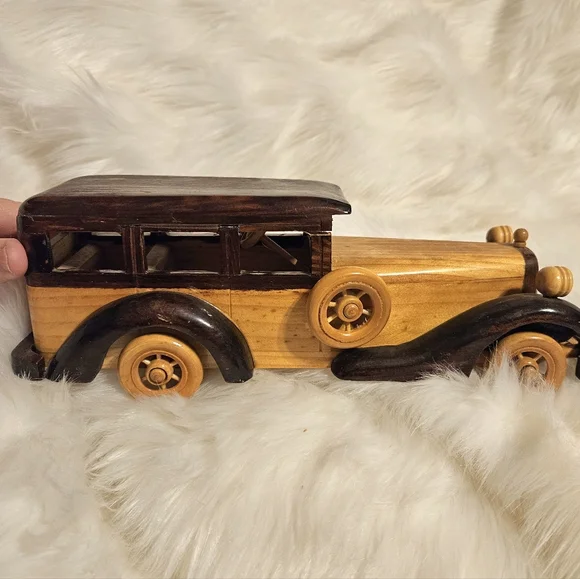 Heritage Mint Ltd. 12" Pine Wooden Wagon - Picture 8 of 11